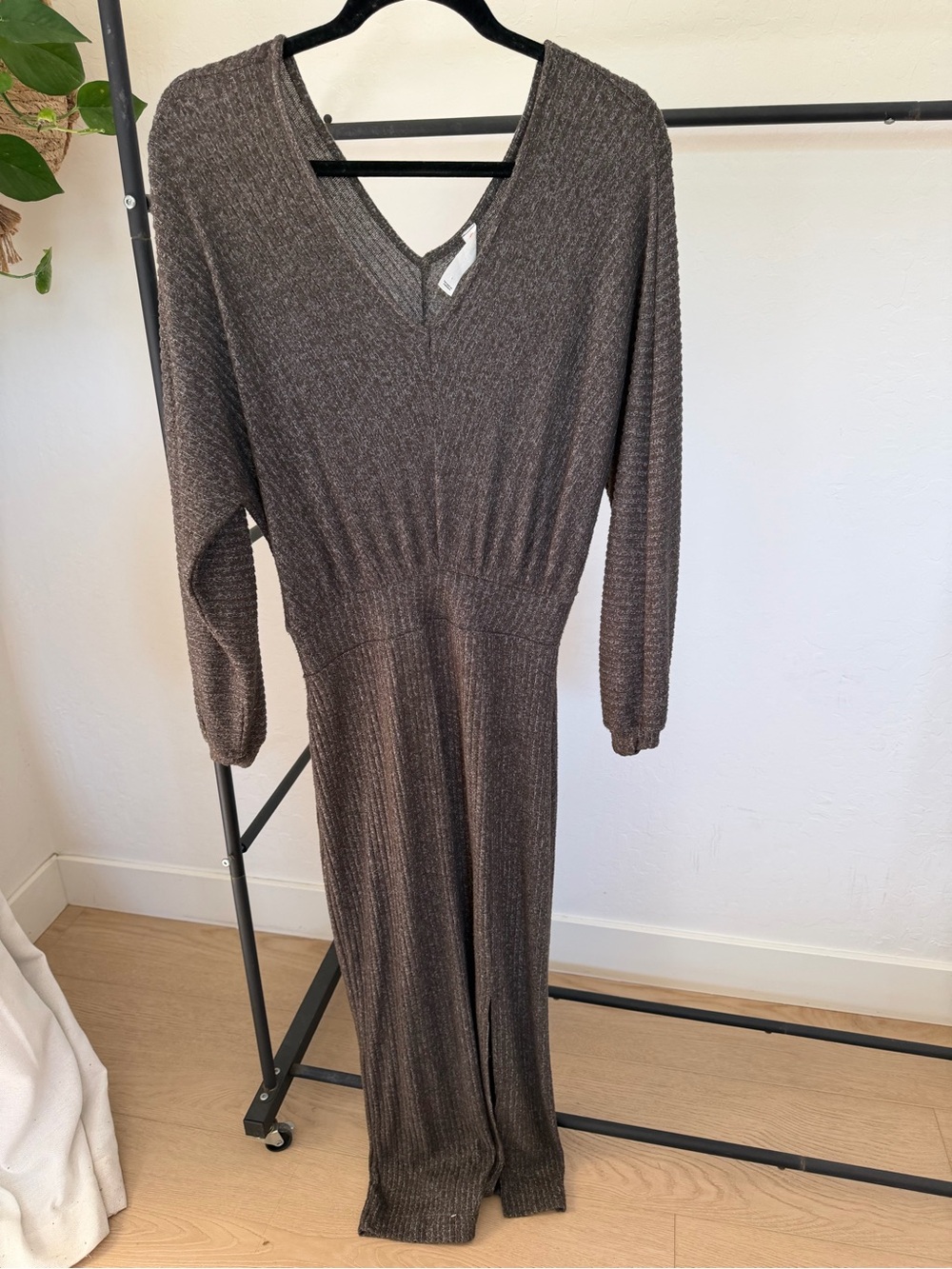 Dark Grey Ribbed V-Neck Knit Dress